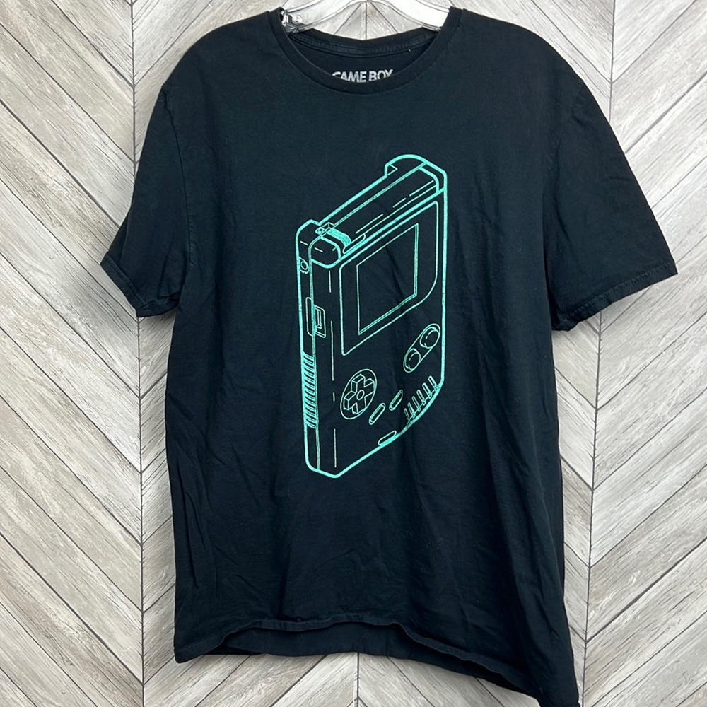 Gameboy Men's T-Shirt Size Large Short Sleeves